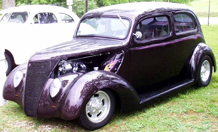37 Ford Standard Tudor Slantback Sedan