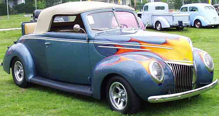 39 Ford Deluxe Convertible