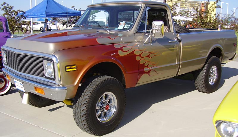72 Chevy LWB Lifted 4x4